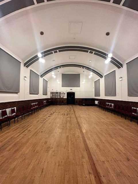 4 Family run business supplying and fitting blinds since 1989