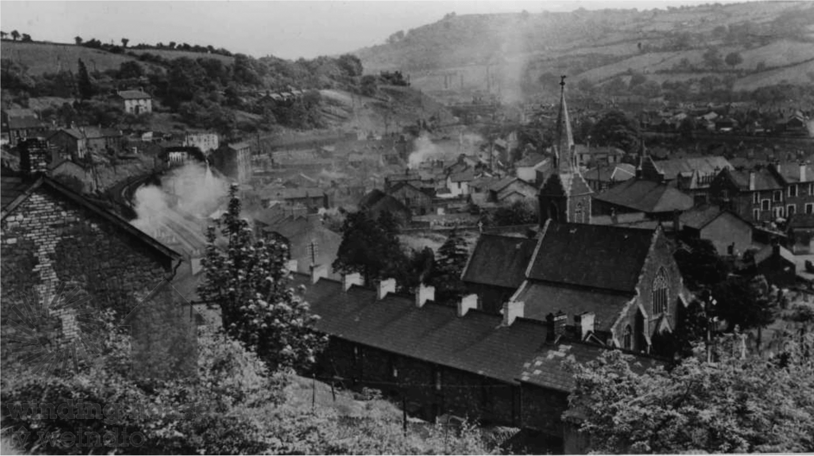 Stryd Fawr - Past and Present